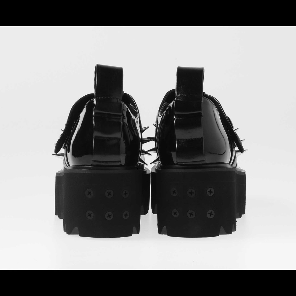 NWOT Disturbia spiked Violet shoes - Picture 3 of 8